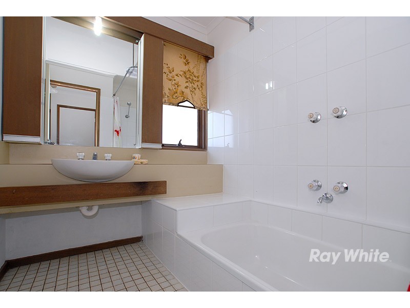 41 Matilda Avenue, Wantirna South VIC 3152