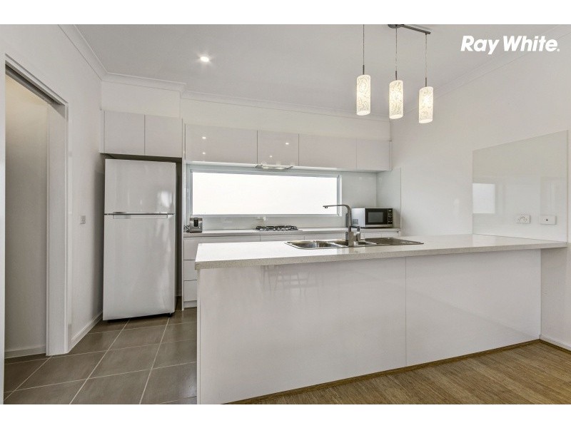 2/87 Middleborough Road, Burwood VIC 3125