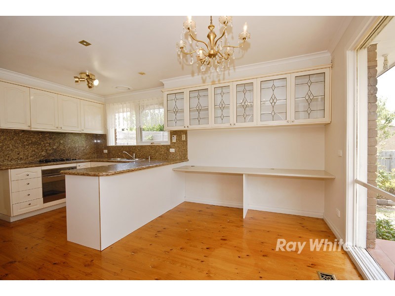 1/2 Tumut Court, Wantirna VIC 3152