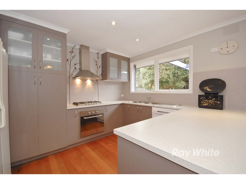 67 Chartwell Drive, Wantirna VIC 3152