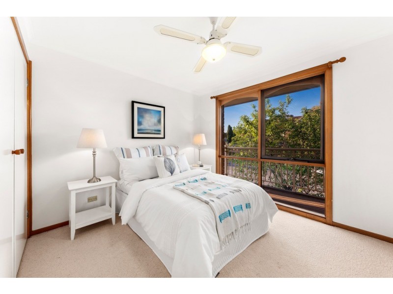 9 Timmothy Drive, Wantirna South VIC 3152