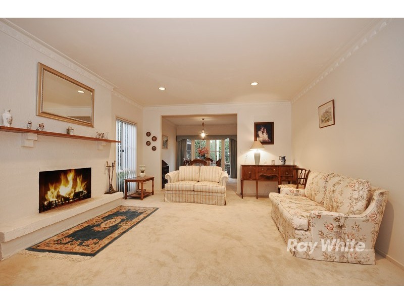 21 Peartree Place, Knoxfield VIC 3180