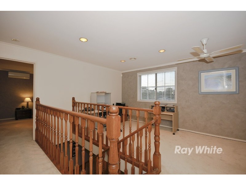 21 Peartree Place, Knoxfield VIC 3180