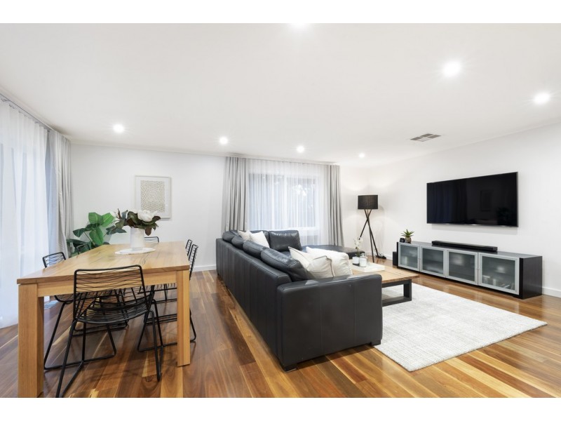 24 Dobson Street, Ferntree Gully VIC 3156