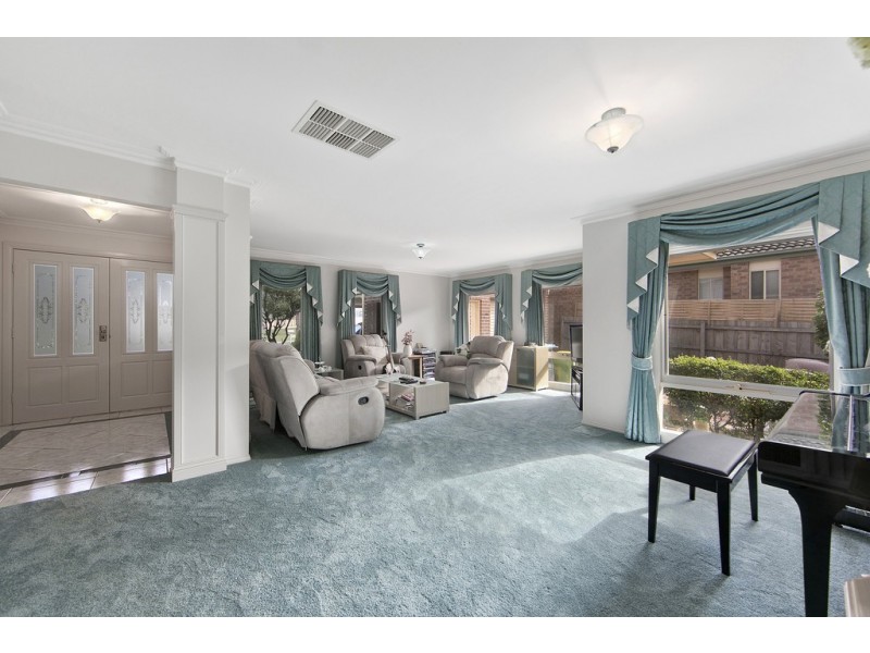 6 Wattleview Rise, Scoresby VIC 3179