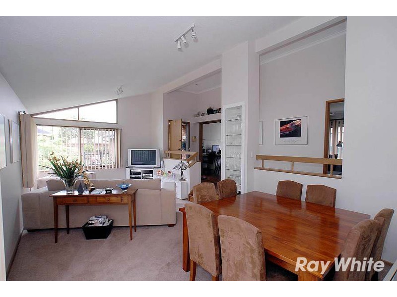 48 Milpera Crescent, Wantirna VIC 3152