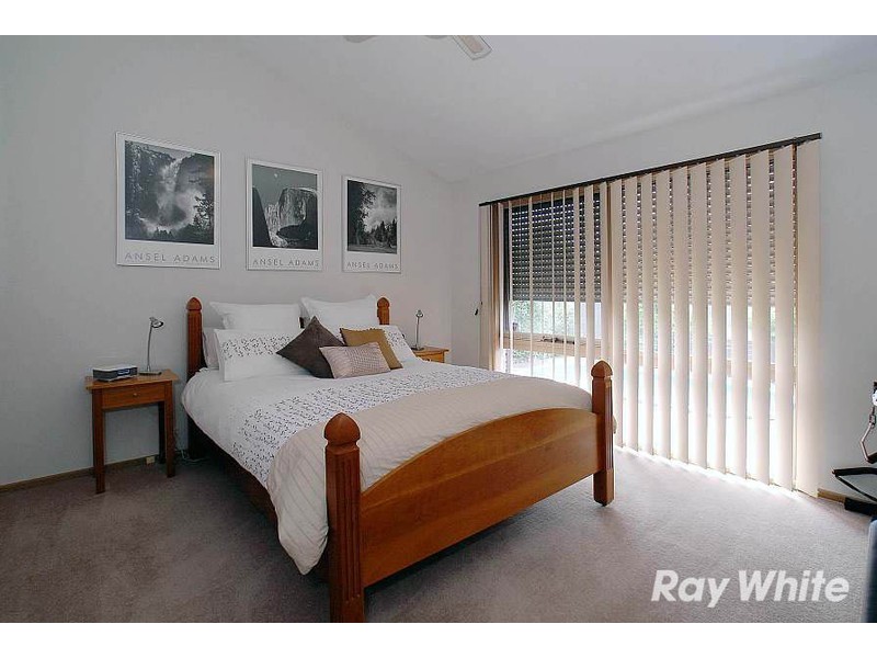 48 Milpera Crescent, Wantirna VIC 3152