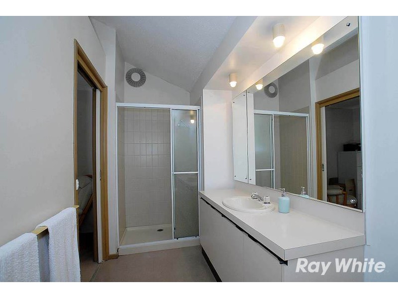 48 Milpera Crescent, Wantirna VIC 3152