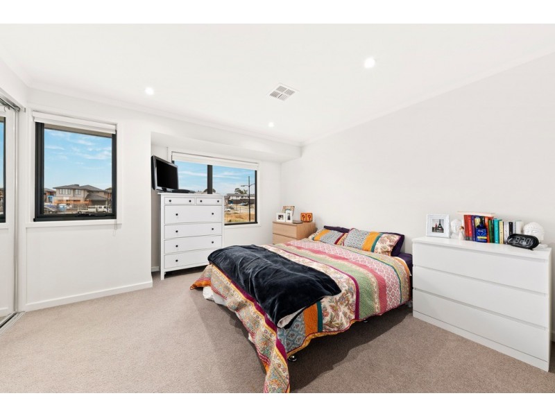 116 Harcrest Boulevard, Wantirna South VIC 3152