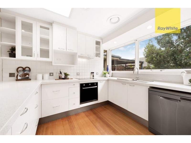 8 Botany Court, Wantirna VIC 3152