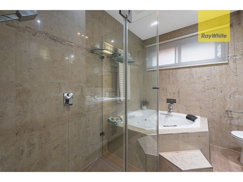 38 Flamingo Drive, Wantirna South VIC 3152