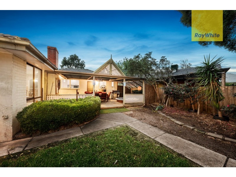 14 Allister Close, Knoxfield VIC 3180