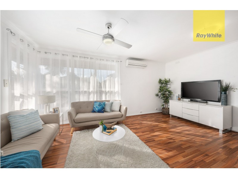 15 Anne Road, Knoxfield VIC 3180