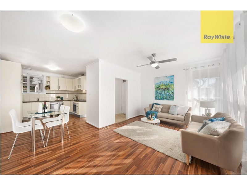 15 Anne Road, Knoxfield VIC 3180