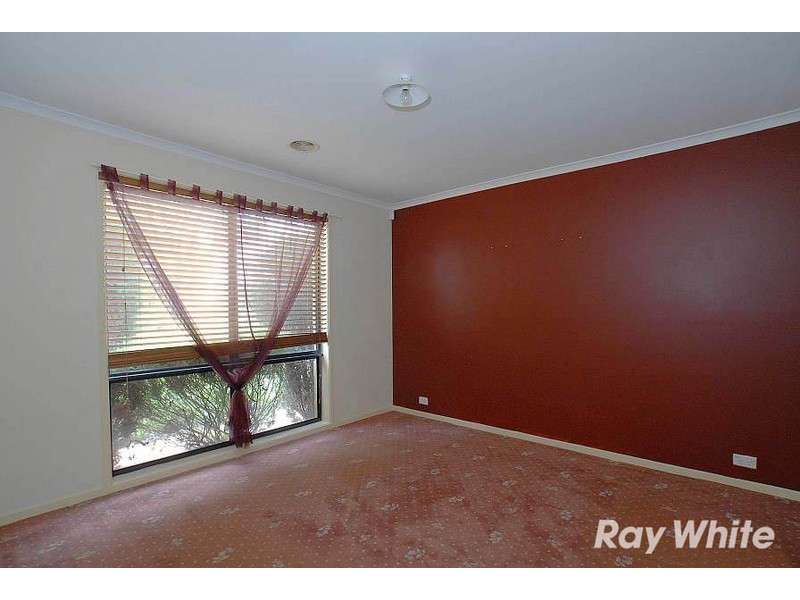 1 Applewood Drive, Knoxfield VIC 3180