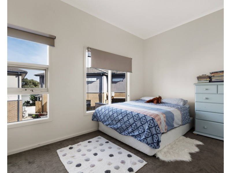 4/3-5 Milton St, Ferntree Gully VIC 3156