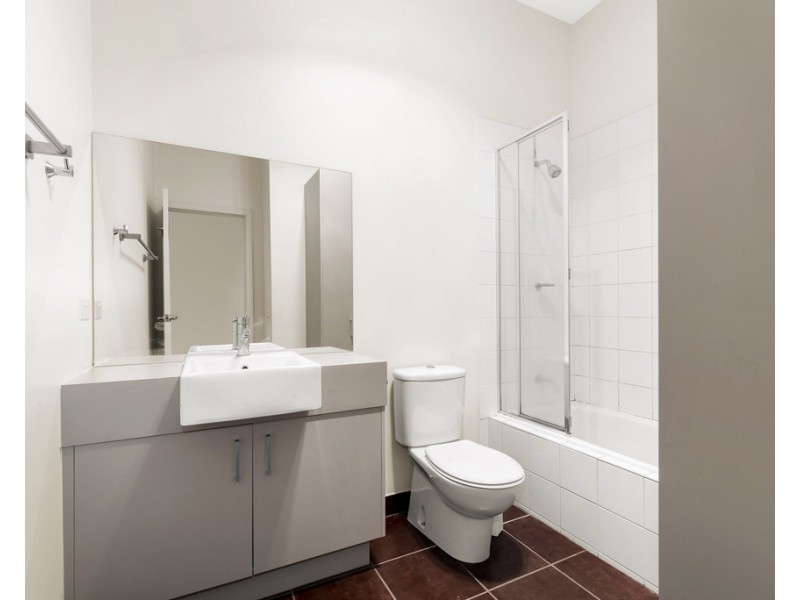 4/3-5 Milton St, Ferntree Gully VIC 3156