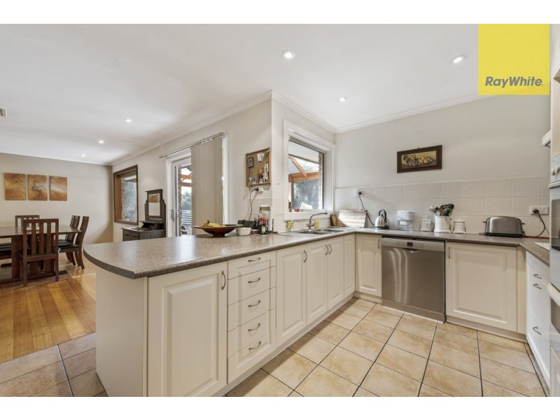 13 Bentley Street, Wantirna VIC 3152