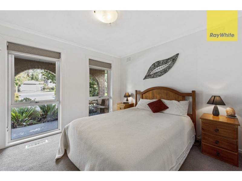 13 Bentley Street, Wantirna VIC 3152