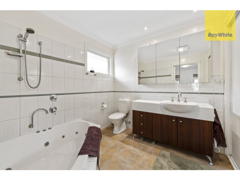 13 Bentley Street, Wantirna VIC 3152