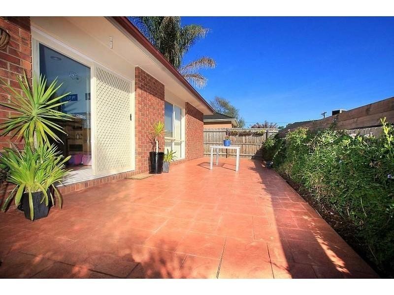 50 Bellbird Drive, Wantirna VIC 3152