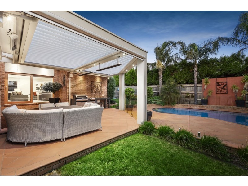 9 Jessica Close, Wantirna South VIC 3152