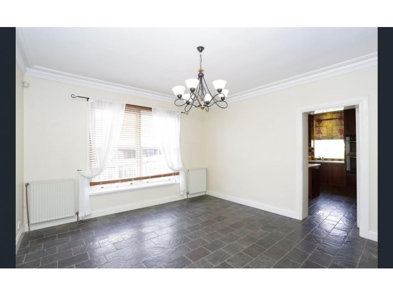 43 Hinkler Road, Glen Waverley VIC 3150