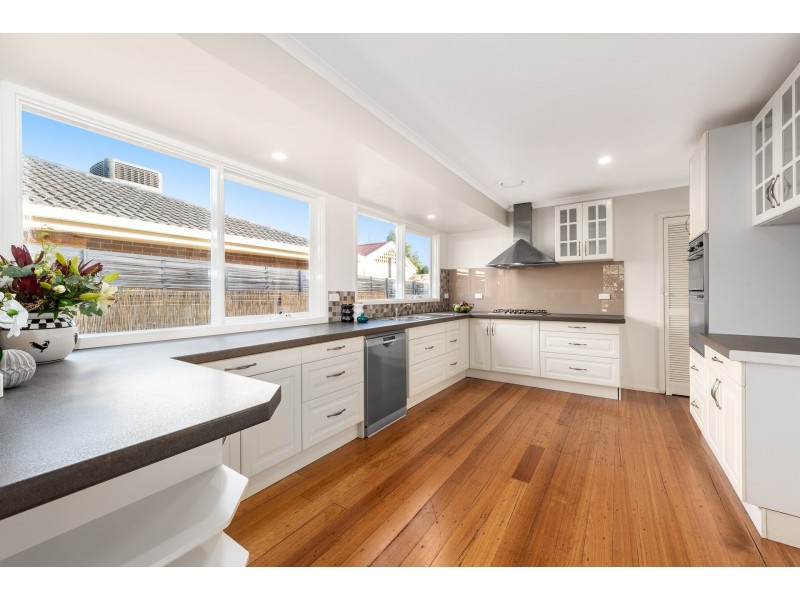 22 Sylphide Way, Wantirna South VIC 3152