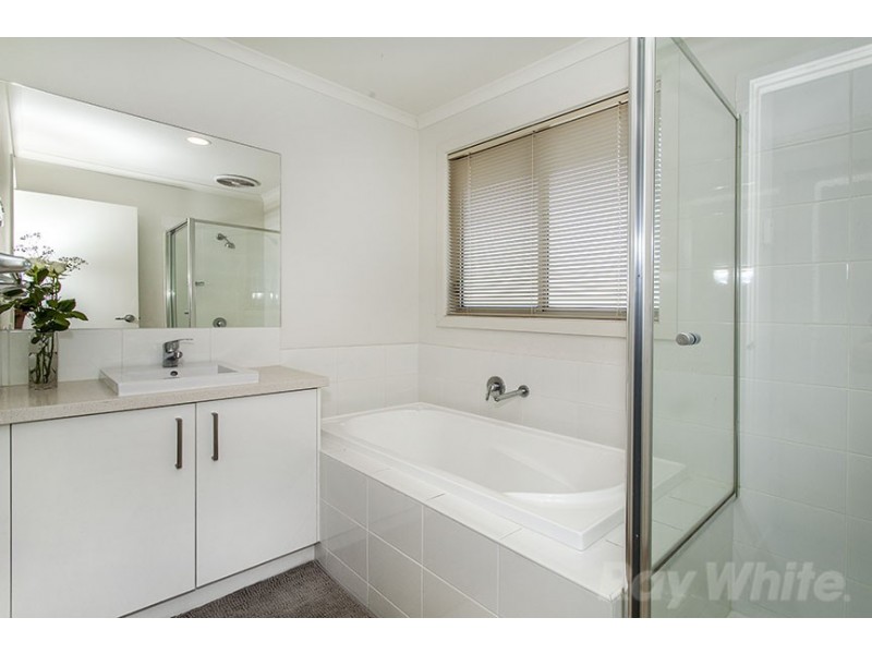 3 Autumn Way, Kilsyth VIC 3137