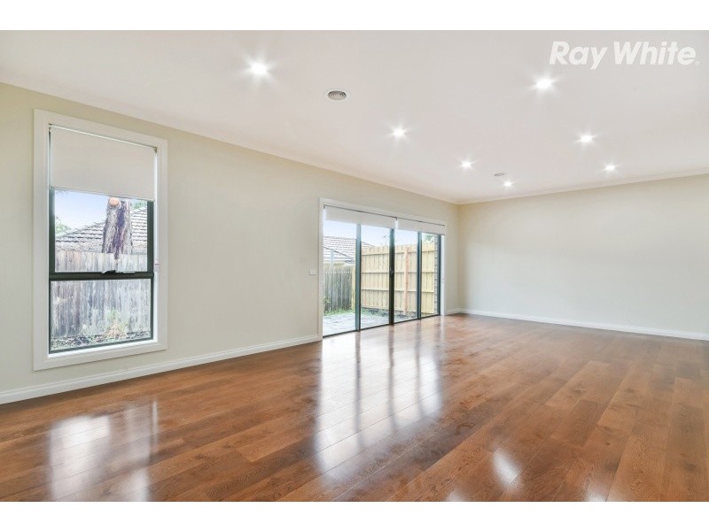3/8 Wendover Avenue, Bayswater North VIC 3153