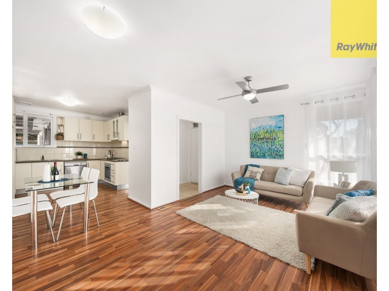 15 Anne Road, Knoxfield VIC 3180