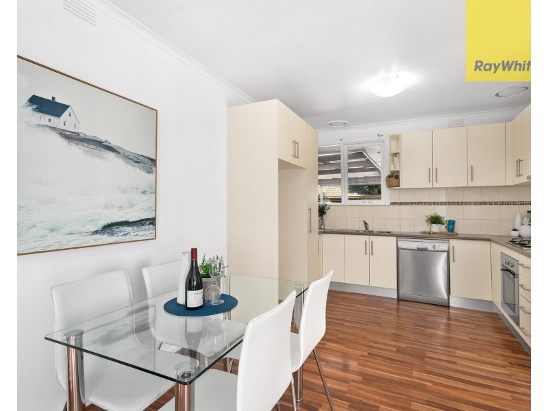 15 Anne Road, Knoxfield VIC 3180