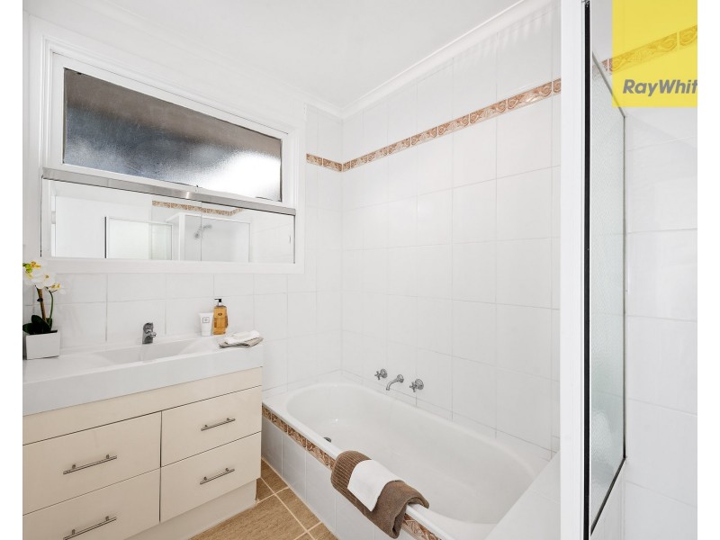 15 Anne Road, Knoxfield VIC 3180
