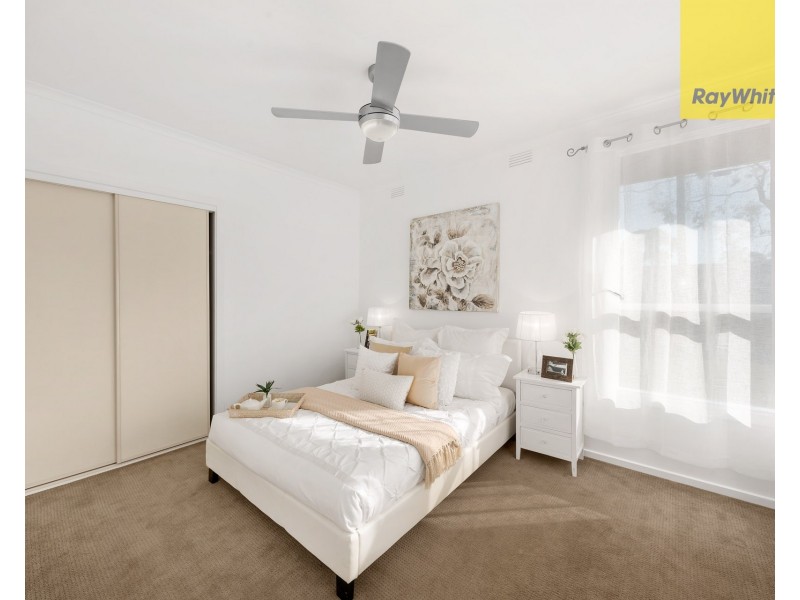 15 Anne Road, Knoxfield VIC 3180