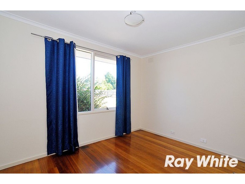 11 Juniper Road, Wantirna VIC 3152