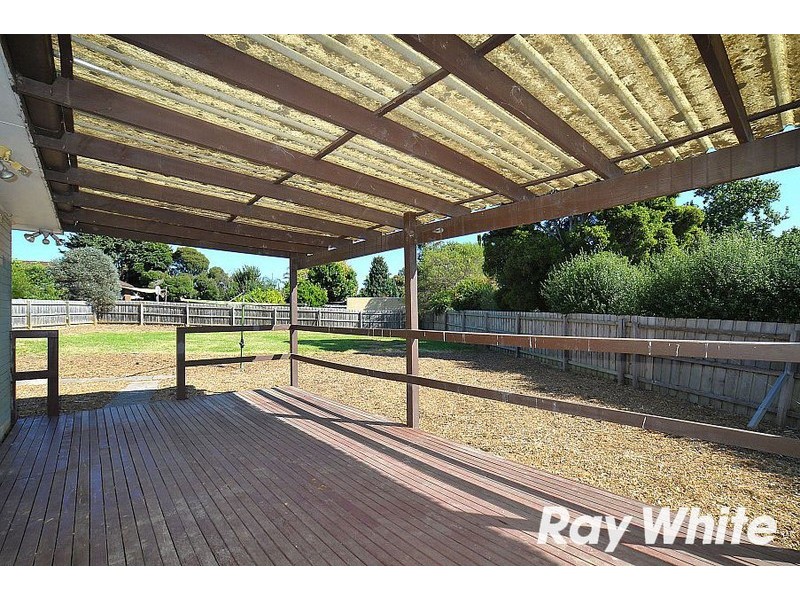 11 Juniper Road, Wantirna VIC 3152