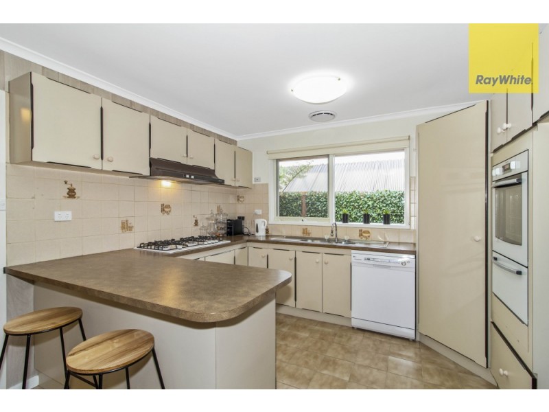 6 Cootamundra Drive, Wheelers Hill VIC 3150