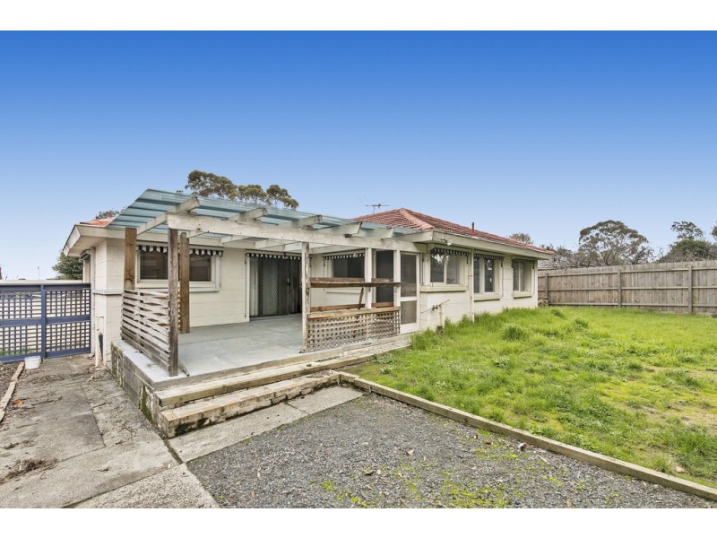 11 Chartwell Drive, Wantirna VIC 3152