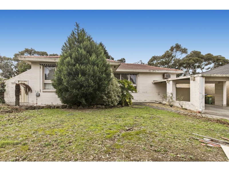 11 Chartwell Drive, Wantirna VIC 3152