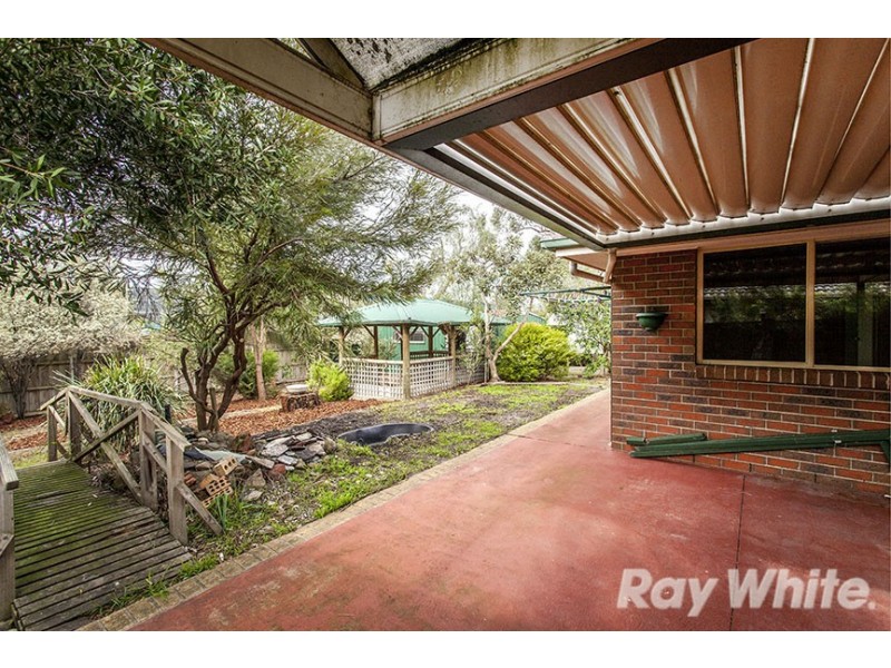 35 Manorwoods Drive, Frankston VIC 3199