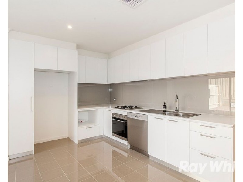 9 Panorama Drive, Wantirna South VIC 3152