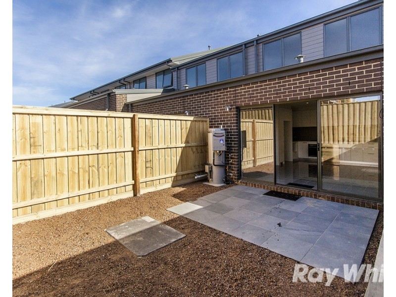 9 Panorama Drive, Wantirna South VIC 3152
