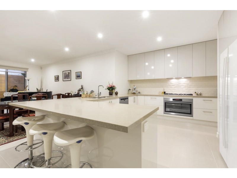 33A Mareeba Crescent, Bayswater VIC 3153