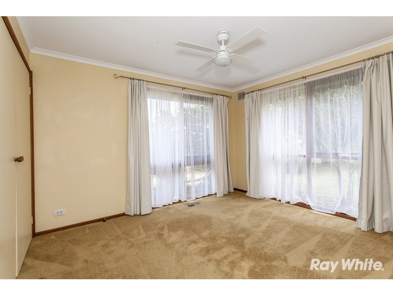 31 Lumeah Crescent, Ferntree Gully VIC 3156