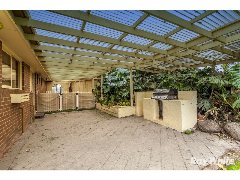 31 Lumeah Crescent, Ferntree Gully VIC 3156