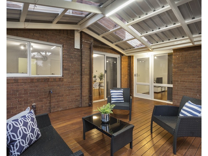 4 Mowbray Drive, Wantirna South VIC 3152