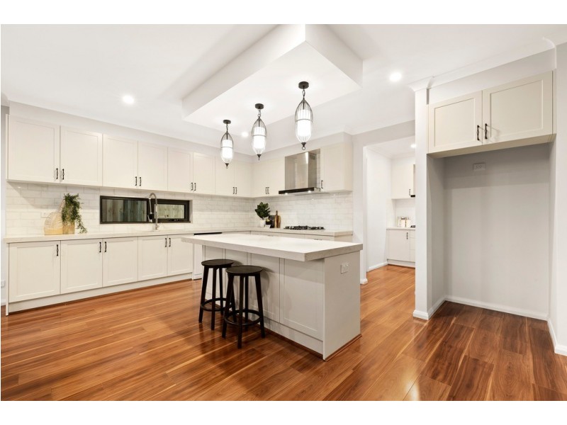 2/33 Jessica Close, Wantirna South VIC 3152