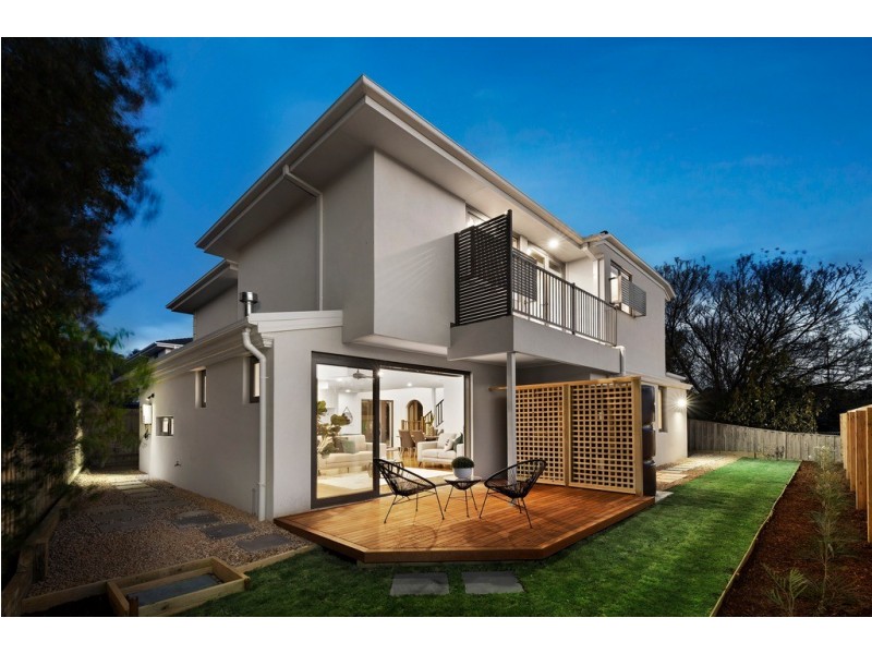 2/33 Jessica Close, Wantirna South VIC 3152