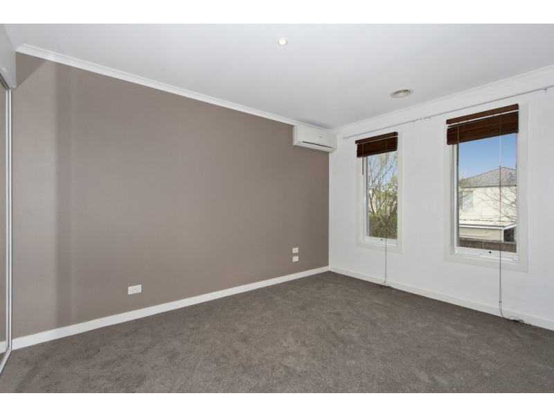 114 Sovereign Manors Crescent, Rowville VIC 3178