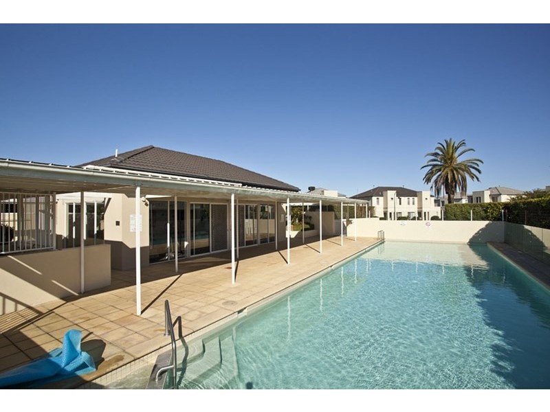 114 Sovereign Manors Crescent, Rowville VIC 3178